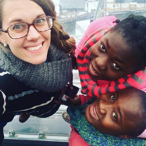 Meet your Posher, Leslie - Picture 1 of 1